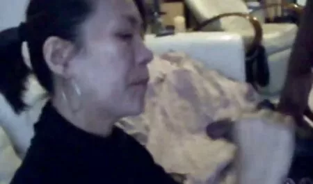 Một phụ nữ châu Á phim sex mới nhật bản mất ba.