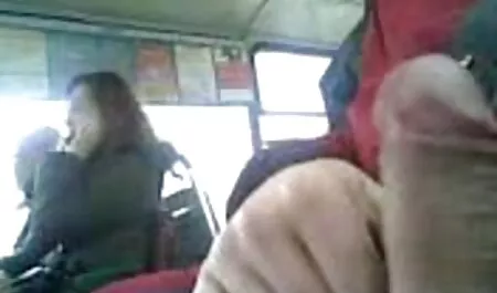 Sinh được một cú đá vào mông trong lớp học của cô. phim sex nhật bản mới ra