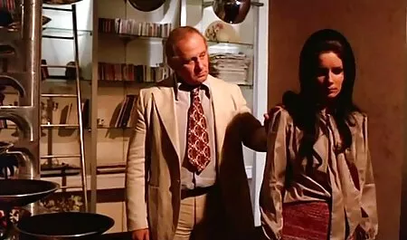 Vận động viên trẻ Súng lớn tuổi mông của mình. phim sex nhat ban moi nhat khong che