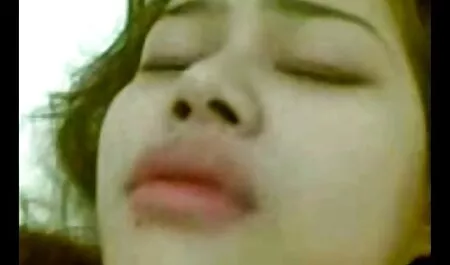 Gay phim sex nhật bản không che mới nhất phụ nữ giật là một người đàn ông trẻ.