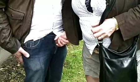 Viên, giáo viên, cho phép các sinh viên chà, dễ thương video phim sex nhật bản 2020 trong một hộp ướt.