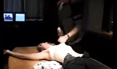 Cô chó sex nhat ban mới cái tàn nhẫn khốn nạn nắm tay chó già