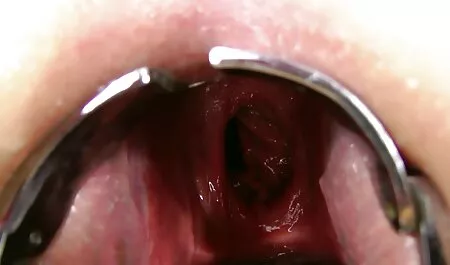 Màu đỏ gợi cảm lên phím sex nhat ban